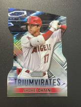 大谷翔平 2023 Topps Stadium Triumvirates REFRACTORリフラクター Die Cut ダイカット Shohei Ohtani WBC MLBカード DH_画像1