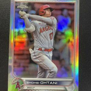 大谷翔平 2022 Topps Chrome REFRACTOR リフラクター Shohei Ohtani MLBカードの画像1