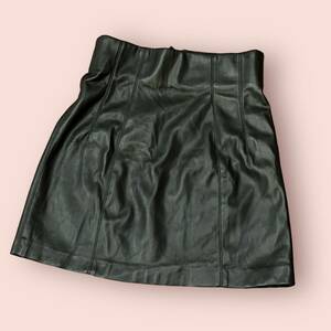 【ZARA】フェイクレザー　スカート　Size/ S　黒　ザラ　ブラック　