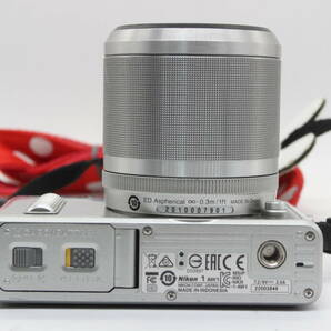 【返品保証】 ニコン Nikon 1 AW1 WATERPROOF 11-27.5mm F3.5-5.6 バッテリー付き ミラーレス一眼 v152の画像7