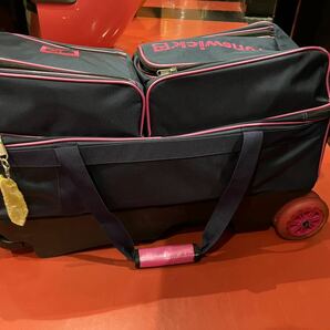 ボウリングバッグ Brunswick トリプルローラー 2019モデル BISOU-T CARRY ピンクの画像3