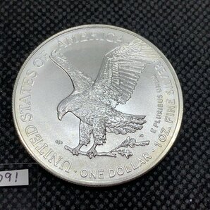 31.1 グラム 2022年 (新品) アメリカ「イーグル・ウオーキング リバティ」純銀 1オンス 銀貨の画像2