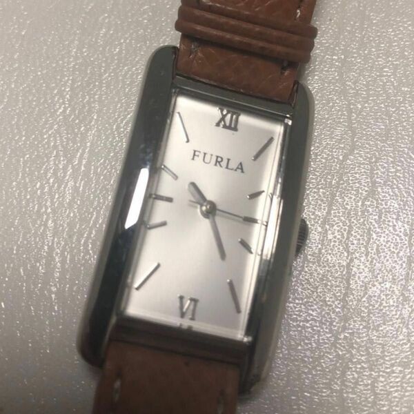 フルラレディース腕時計