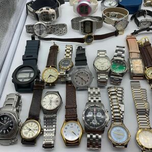 JUNK品 腕時計 まとめ セット CASIO SEIKO EDIFICE CITIZEN NIXON 懐中時計含む 50本以上 まとめ売り の画像2
