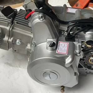 送無 新品 エンジン 110cc セルモーター マニュアルクラッチ アルミシリンダー バイク モンキー・ゴリラ・ダックス・DAX・カブ・ATVの画像1
