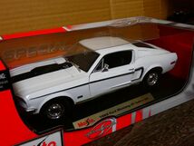 マイスト Maisto 1/18 1968 Ford Mustang GT Cobra Jet フォード マスタング コブラ 白 アメ車 ミニカー クラシックカー_画像2