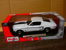 マイスト Maisto 1/18 1968 Ford Mustang GT Cobra Jet フォード マスタング コブラ 白 アメ車 ミニカー クラシックカー_画像1