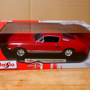 マイスト Maisto 1/18 1967 Ford Mustang フォード マスタング GTA Fastback 赤 ① アメ車 ミニカー クラシックカーの画像1