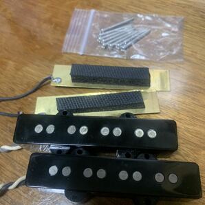 Fender PURE VINTAGE PARTS '74 JAZZ BASS Pickup Set の画像4