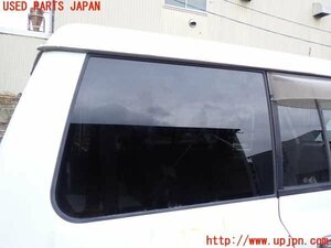 1UPJ-13051380]パジェロ(V45W)右クォーターガラス M2L4 中古