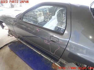 1UPJ-12811260]サバンナ RX-7 1989ｙ (FC3S)左ドア M498 中古