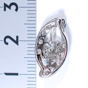 ￥100～鑑付Pt900キラキラ煌めき良い！天然ダイヤモンド゛0.50ct18.8×10.1㍉全長18.8㍉2.2ｇPT  の画像6