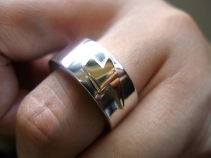 . tail engraving [ Gold Thunder flat strike ring ] hand made 111b