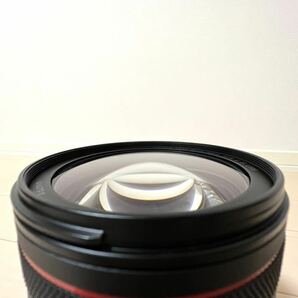 【美品】 Canon キャノン RF24-70mm F2.8 L IS USM 大口径標準ズームレンズ 交換レンズ RFマウント +C-PL付きの画像7