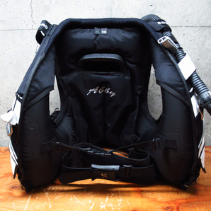 SCUBAPRO スキューバプロ CLASSIC クラシック ABBY アビー SMサイズ BCD ホワイト ダイビング用品 管理6B0412B-A9の画像1