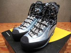 未使用 LA SPORTIVA スポルティバ 日本サイズ24.3cm トランゴ TRANGO S EVO WOMAN 登山靴 トレッキングシューズ EUR38 管理AS428C-I04