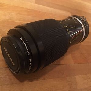 【一眼レフ レンズ】Nikon Zoom-Nikkor 80〜200mm F4.5 ニコン ズームレンズ /レンズキャップ 付の画像1