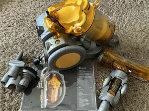 ダイソン　dyson DC12 本体＋3種ノズル＋おまけ（クリーンエアタービン）付＋取扱い説明書