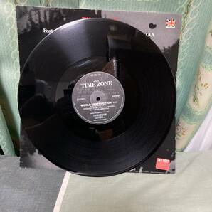 レコード TIME ZONE／WORLD DESTRUCTION、１２インチEPレコード、VS74612，英盤、アフリカ・バンバータとPILのジョン・ライドンがコラボの画像3