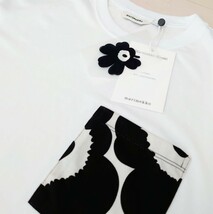 新品★marimekko マリメッコ キオスキ ウニッコ オーバーサイズ 半袖 Tシャツ ブラック XS S M_画像3