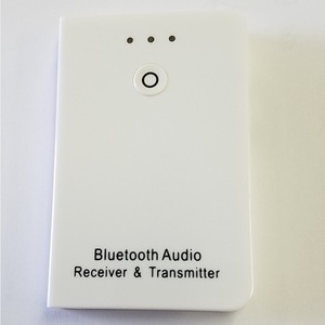 【K0012】Bluetooth 送受信機 送信・受信 どちらでも切替可能　ホワイト　ワイヤレス化　音楽