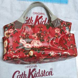 Cath Kidston キャスキッドソン トートバッグ ワンオーナー USED レディース 花柄 ２種類セット ロゴ入り白色収納袋2個付きの画像3