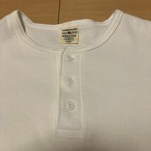 AVIREX ヘンリーネック 半袖 Tシャツ 白 Lサイズ 綿95% ポリウレタン5% 上野商会 6143504 (240422)_画像2