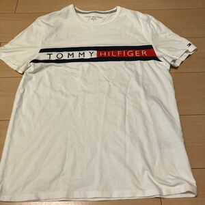 国内正規品 トミーヒルフィガー 半袖 Tシャツ 白 Mサイズ 綿100% TOMMY HILFIGER (240427)