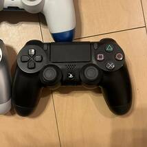 SONY ソニー　PS4 ワイヤレスコントローラー CUH-ZCT1J CUH-ZCT2J プレステ4 psvita ソフト３枚　まとめ売り　_画像3