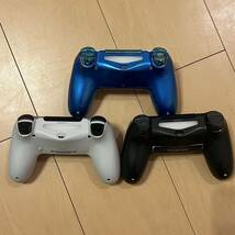 SONY ソニー　PS4 ワイヤレスコントローラー CUH-ZCT1J CUH-ZCT2J プレステ4 psvita ソフト３枚　まとめ売り　_画像7