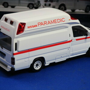 ★TLV NEO43   日産パラメディック高規格救急車（カタログ撮影車仕様） (LV-N43-01a) 1/43 （管:LV-491）の画像4