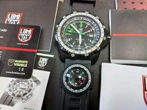 中古 LUMINOX ルミノックス RECON SERIES 8830 リーコン ナビゲーション コンパス付き クォーツ 腕時計 メンズ グリーン ブラック