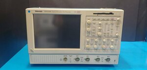 (NBC)「ジャンク/現状販売」Tektronix TDS5104B ディジタルオシロスコープ 1GHz, 4ch, 5GS/s Digital Phosphor Oscilloscope (1997)