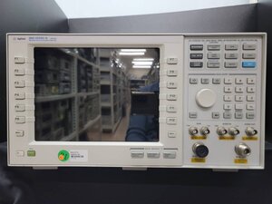 (NBC) 中古 Agilent E5515E ワイヤレスコミュニケーションテストセット (Opt. 002 003 004) Wireless Communication Test Set (1020)