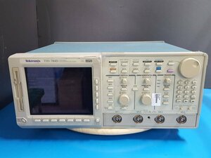 (NBC) Tektronix TDS784D ディジタルオシロスコープ 1GHz 4ch 4GS/s Oscilloscope (中古 3571)