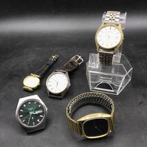 M473 SEIKO セイコー 腕時計 5本 まとめ売り KING QUARTZ メンズ レディース QZ クォーツ ゴールド シルバー グリーン 文字盤 デイト_画像1