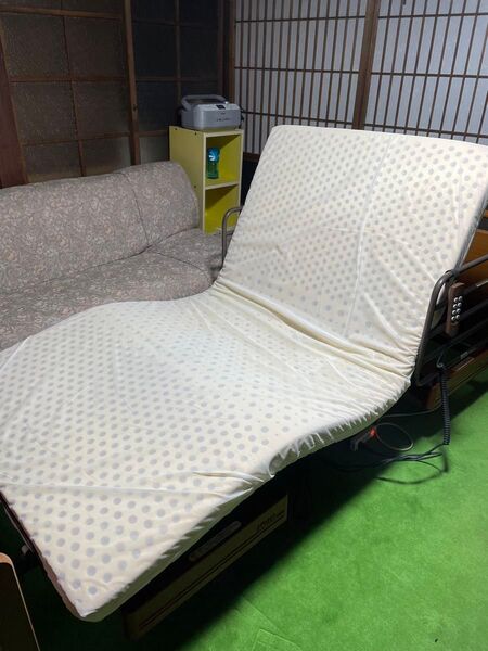 介護用電動ベッド シングル