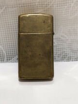 アンティーク Zippo ソリッドブラス SOLID BRASS 真鍮 1932-1983　ダブルイヤー　金色　ゴールドスリム　動作未確認　_画像2