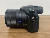 【7483】ほぼ未使用！ 極美品 SONY ソニー Cyber-shot サイバーショット RX10IV DSC-RX10M4 デジタルスチルカメラ 　　_画像4