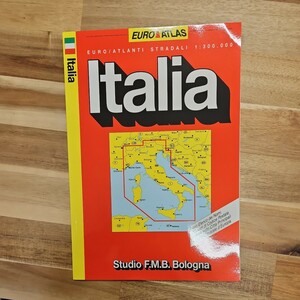 イタリアの地図本　ペーパークラフト材料にも　洋書　