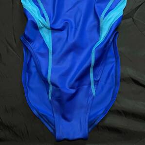 新品 ゴールドウィン SPEEDO flyingfish 女子 競泳水着 ミディアムでも結構ハイレグ ハイカット レア ロイヤルブルー 青 グラビア 部活の画像5