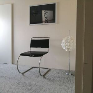 MR10 Sling Lounge Chair In Italia / Mies VanDerRohe #Knoll #Cassina #大塚家具 北欧 椅子 チェア マルトスタム ブロイヤー イタリアの画像3
