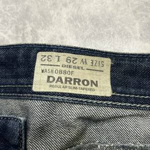 Q ■ イタリア製 '国内正規品' DIESEL ディーゼルDARRON REGULAR SLIM TAPERED デニムパンツ / ジーンズ W29 L32 メンズ ボトムス 古着 の画像7