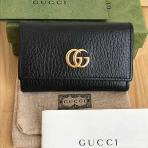 新品同様　極美品　GUCCI グッチ GGマーモント キーケース ブラック