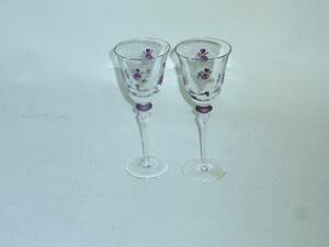 ⑳アンティーク レトロ・ペア・ワイングラス・PARAD GLASS HUNGARY HAND MADE花柄 スミレ 可愛い パープル 