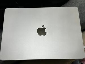 MacBook Air 13インチM2 スターライト