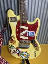 ①Fender エレキギター MUSTANG made in japan？ フェンダー 楽器 _画像3