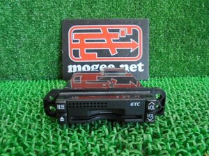 2EE5162RB6 ) トヨタ ヴォクシー ZRR70G 後期型 純正ビルトインETC車載器　86980-48010