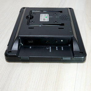 センチュリー 8インチUSB接続サブモニター PLUS ONW (LCD-8000U2)の画像4
