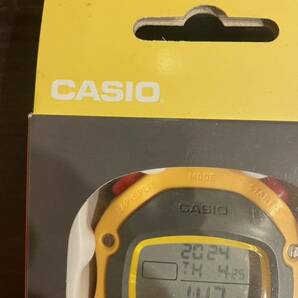 【新品未開封品】CASIO BEAMSコラボ ストップウォッチ アクセサリー RED/YELLOW タグ付き（裏面シール）WATCHの画像4